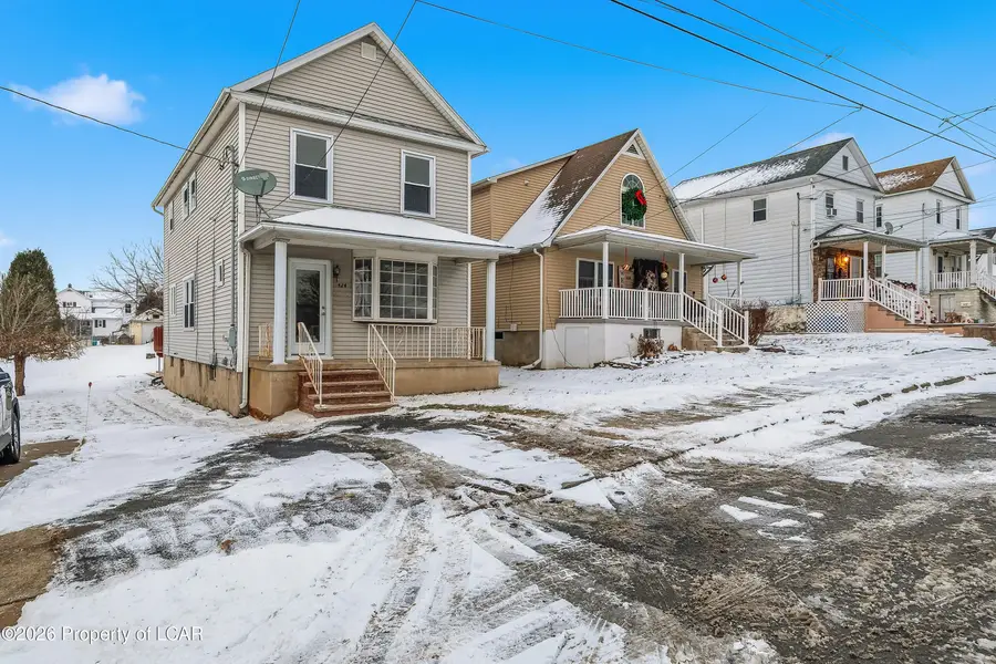 424 Penn Avenue, Dupont, PA 18641 - Image #2