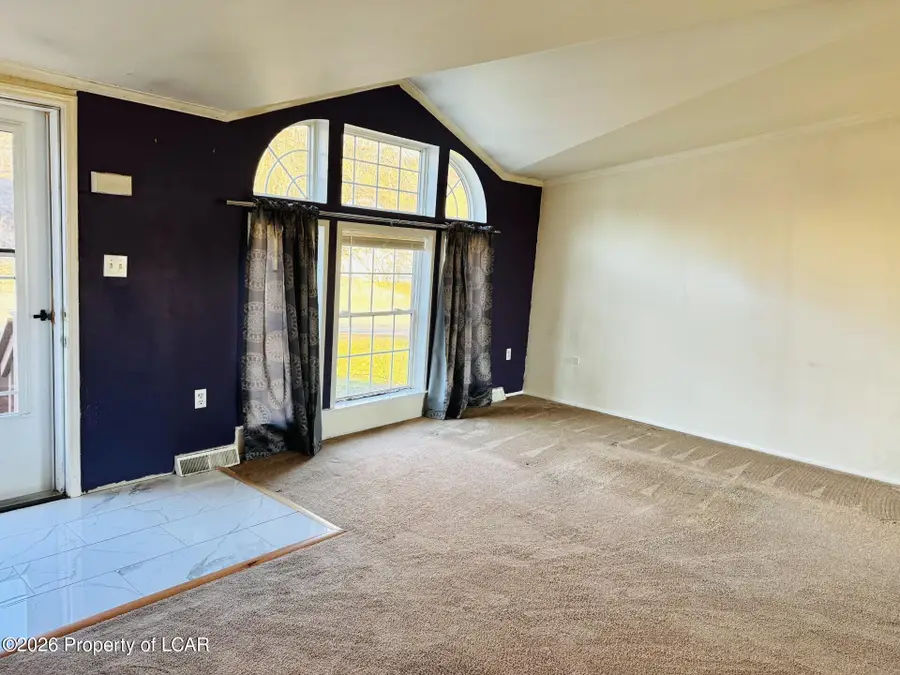 315 Echo Valley Drive, Shavertown, PA 18708 - #3