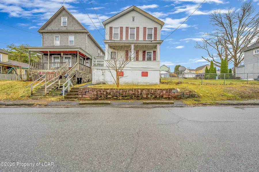 723 Hampton Street, Scranton, PA 18504 - #3