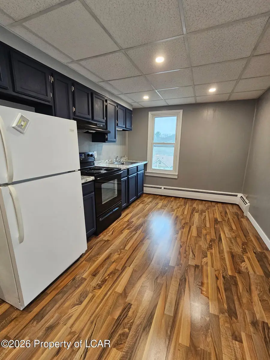 623 Arlington Street, Tamaqua, PA 18252 - #3