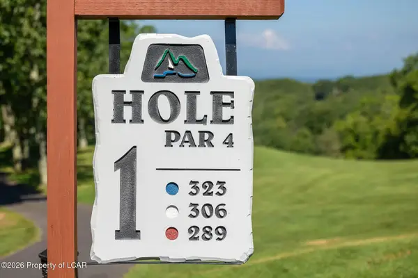 NR-83 Turnberry Lane, Hazle Twp, PA 18202