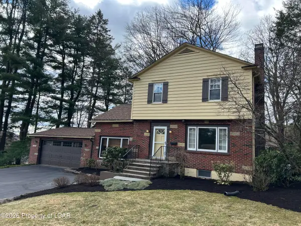 40 Druid Hills Drive, Shavertown, PA 18708