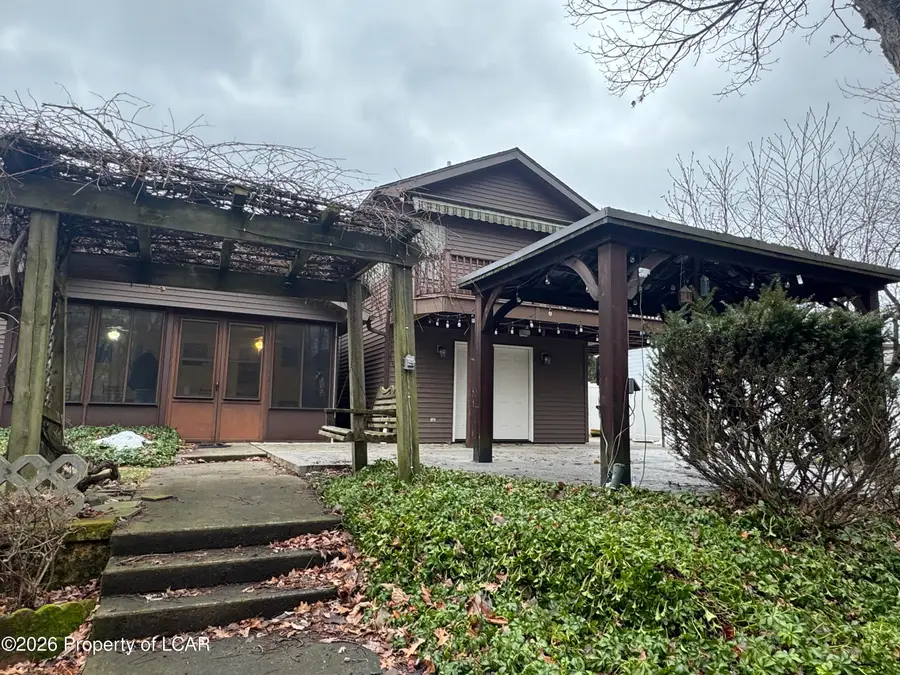 381 E 17th Street, Hazleton, PA 18201 - Image #3