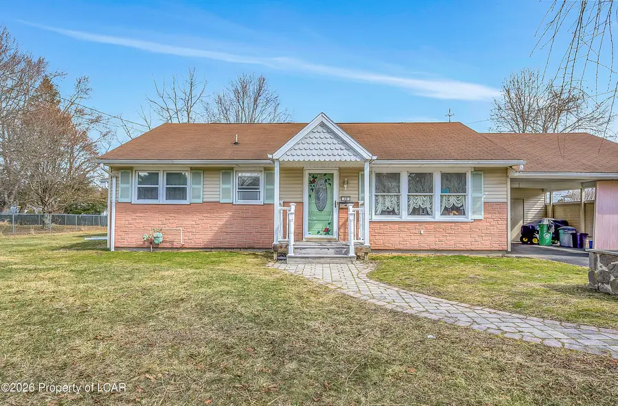 40 Joseph Street, Dallas, PA 18612 - #2