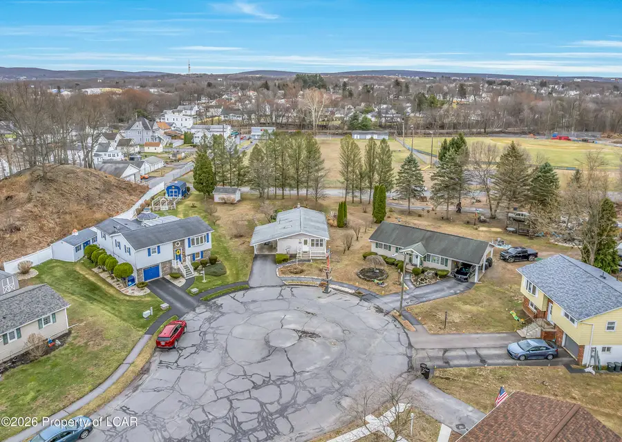 107 Stonecrest Drive, Moosic, PA 18507 - #2