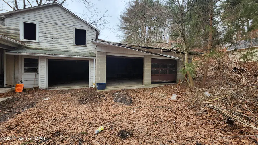 142 Franklin Street, Dallas, PA 18612 - #2