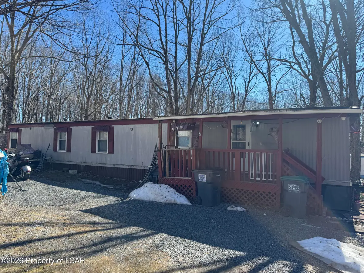 1215 Four Seasons Court, Hazle, PA 18201 - #1