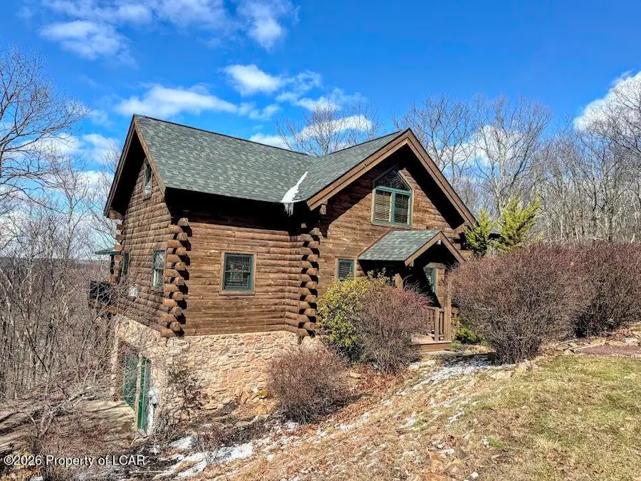 54 Summit Road, Hazleton, PA 18202 - #2