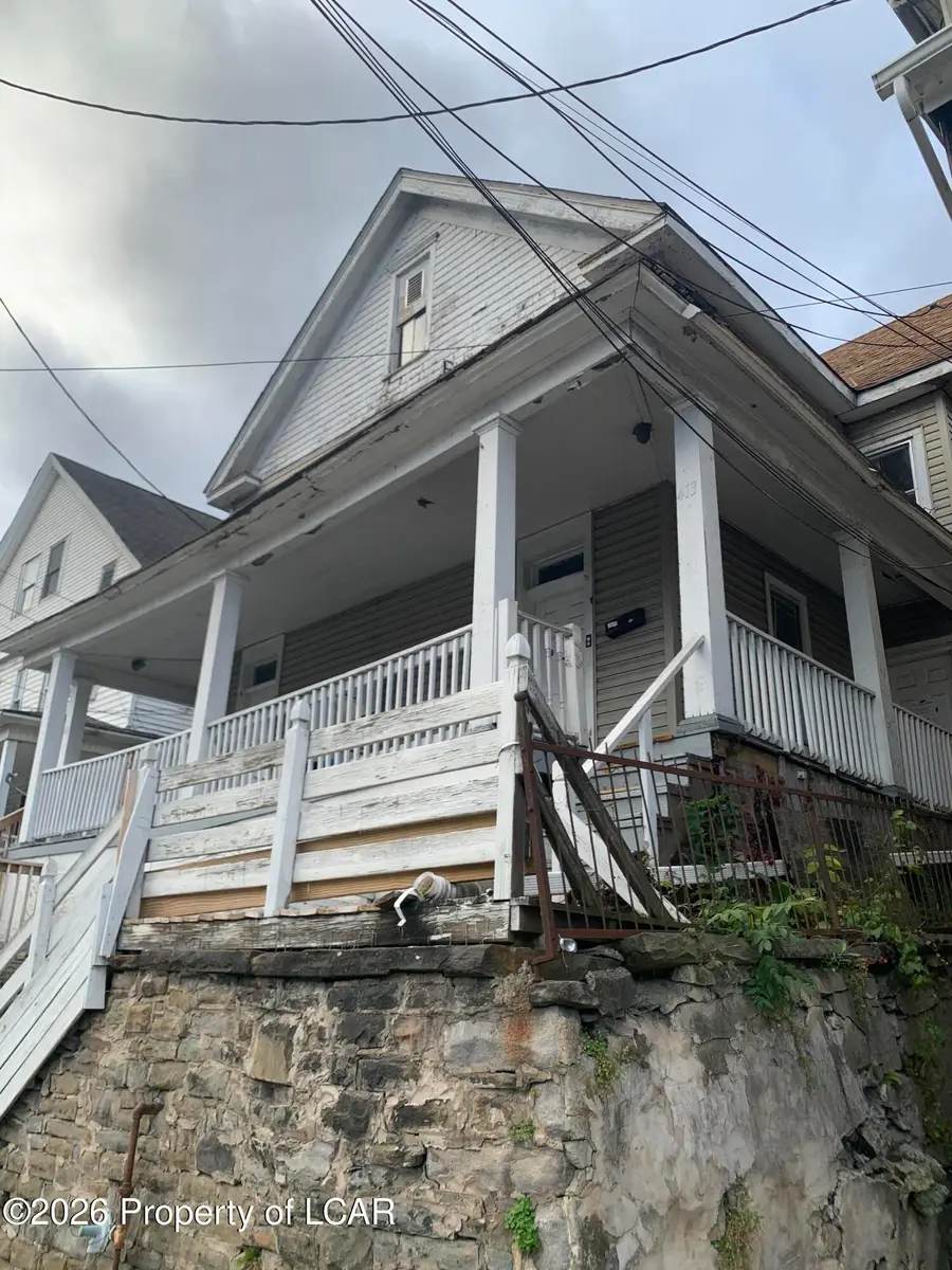 411-413 E Main Street, Plymouth, PA 18651 - #2