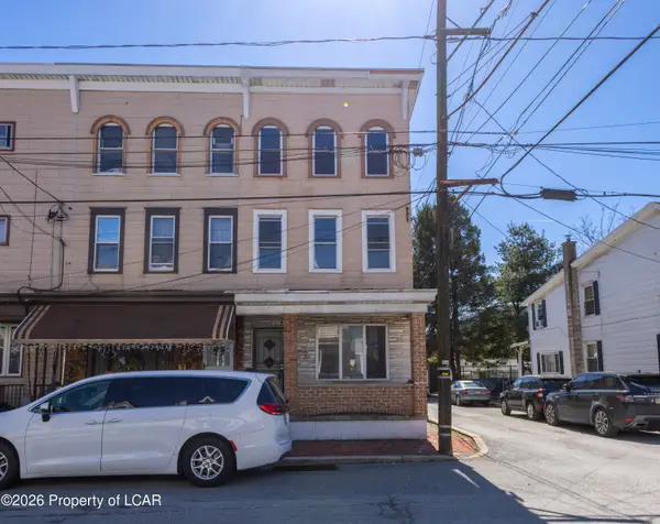 26 E Elm Street, Tamaqua, PA 18252