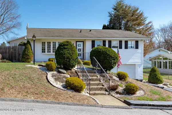 5 Lee Ann Lane, West Wyoming, PA 18644