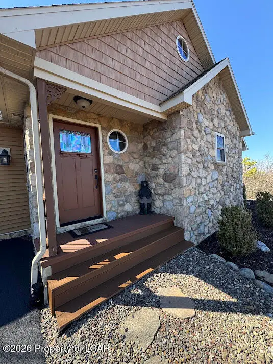 162 N Cranberry Spice Lane, Hazle, PA 18202 - #3