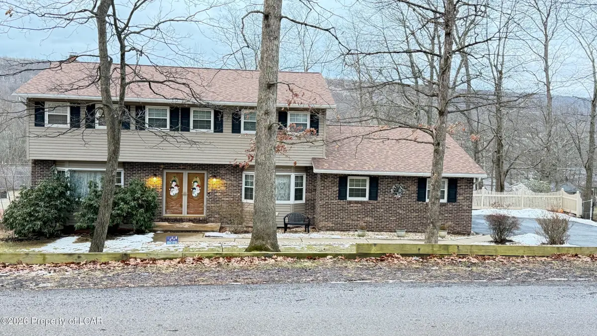 17 Colonels Ridge Road, Mountain Top, PA 18707 - Image #1