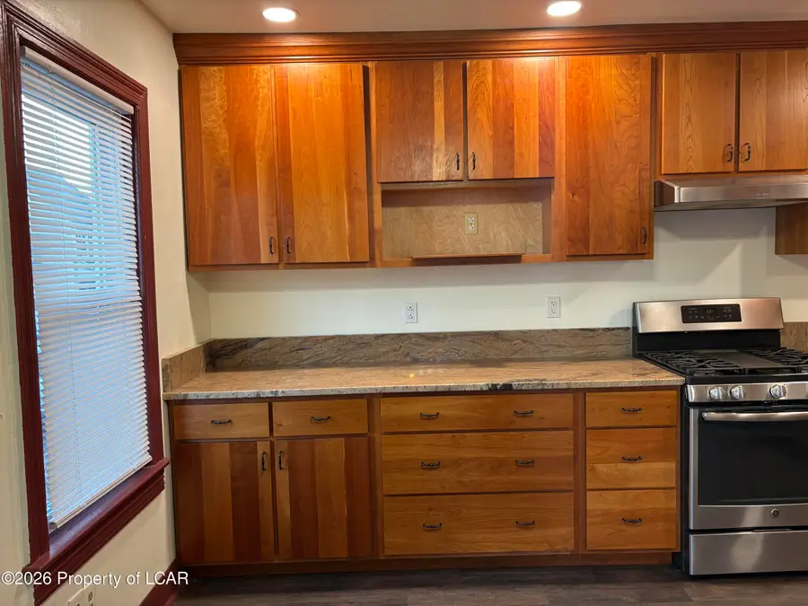 709 William Street, Pen Argyl, PA 18072 - #3