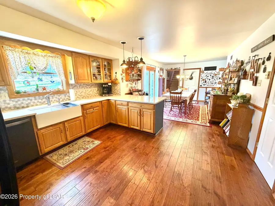 214 Eagle Road, Mountain Top, PA 18707 - #2