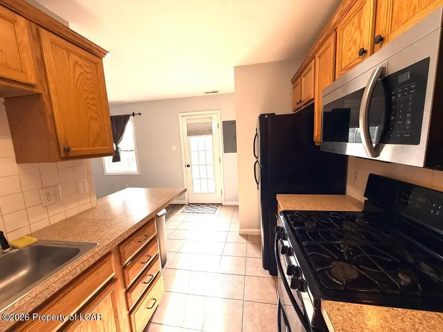 126 Patriot Circle, Mountain Top, PA 18707 - #3