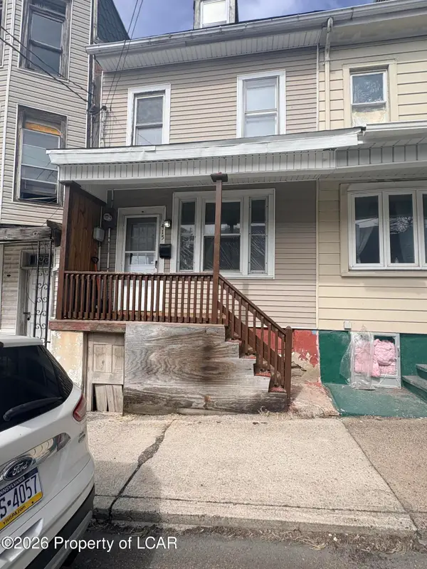 415 Cherry Street, Shenandoah, PA 17976