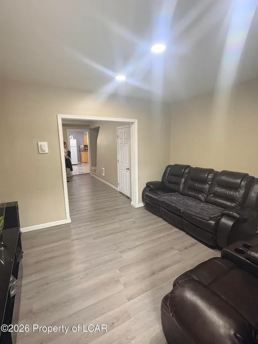 415 Cherry Street, Shenandoah, PA 17976 - #2