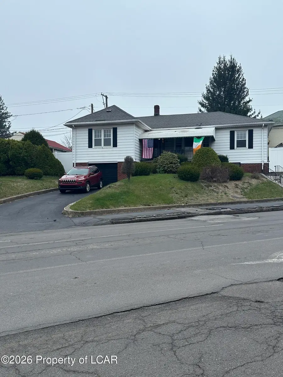 7 Diamond Avenue, West Hazleton, PA 18202 - #2