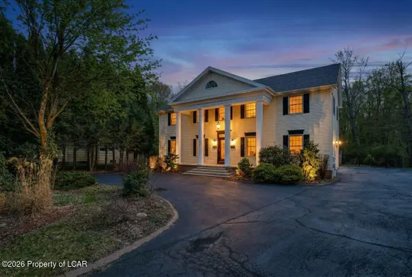 1424 Broad Street, Hazleton, PA 18201