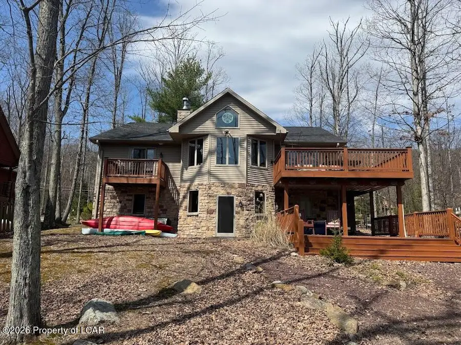 310 Lake Valley Drive, Hazleton, PA 18202 - #2