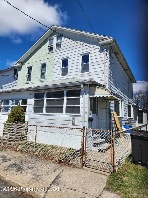 957 Chestnut Street, Freeland, PA 18224
