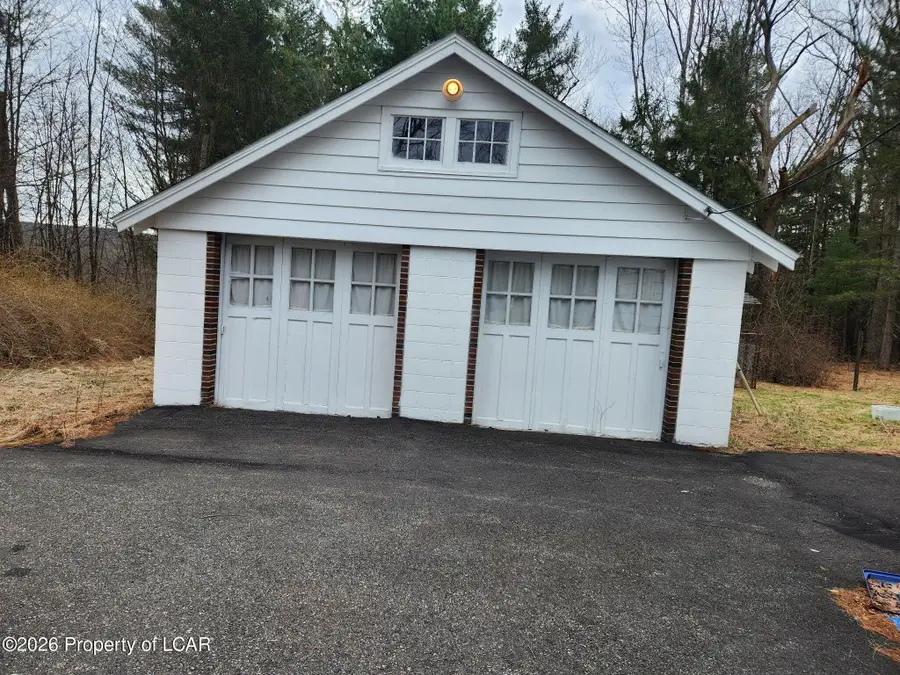 582 Fairview Street, Tamaqua, PA 18252 - #3