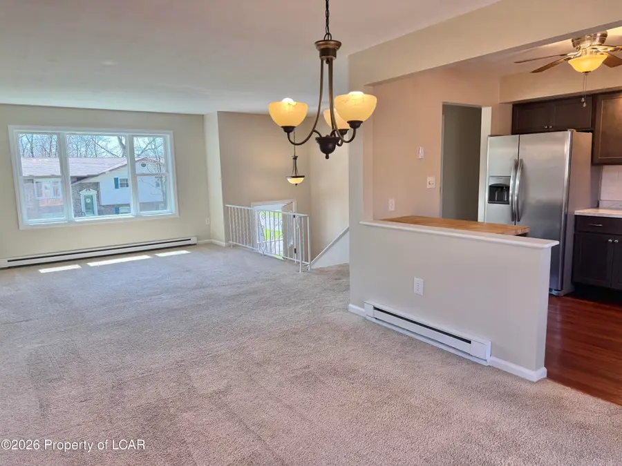 19 Park Lane East, Mountain Top, PA 18707 - #3