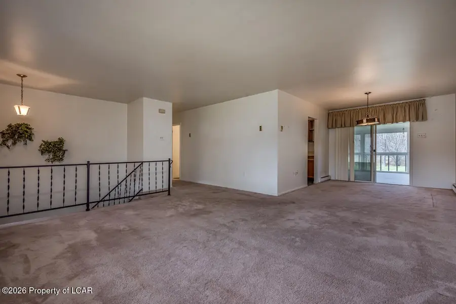 461 Machell Avenue, Dallas, PA 18612 - #3