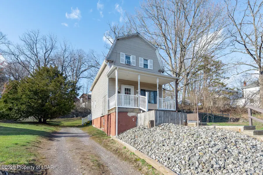 120 Center Street, Shavertown, PA 18708 - #2