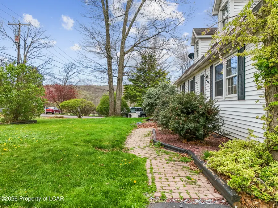 29 Brandywyn Drive, Mountain Top, PA 18707 - #3