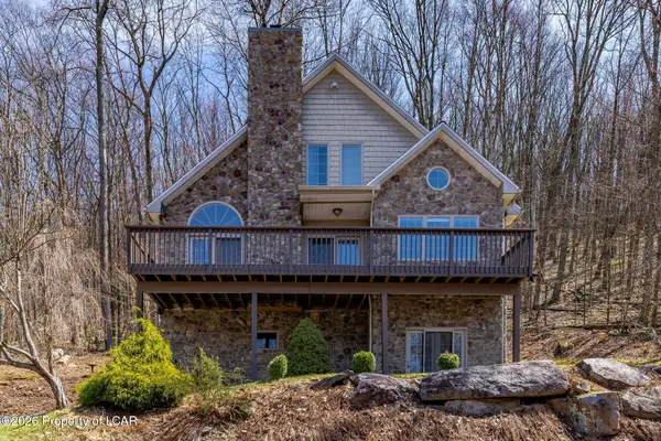 154 Kickapoo Drive, Hazle Twp, PA 18202