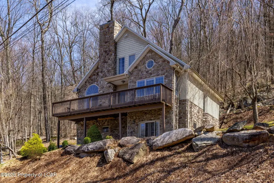 154 Kickapoo Drive, Hazle, PA 18202 - #2