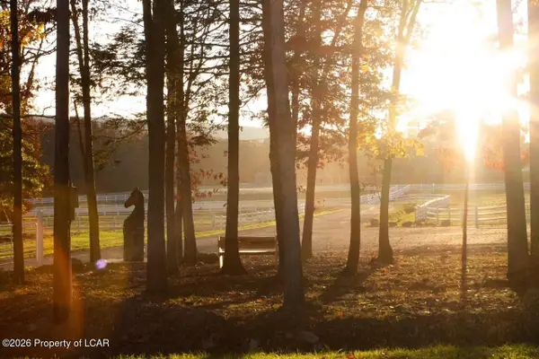 7 WSS Blackhawk Blvd, Hazleton, PA 18202