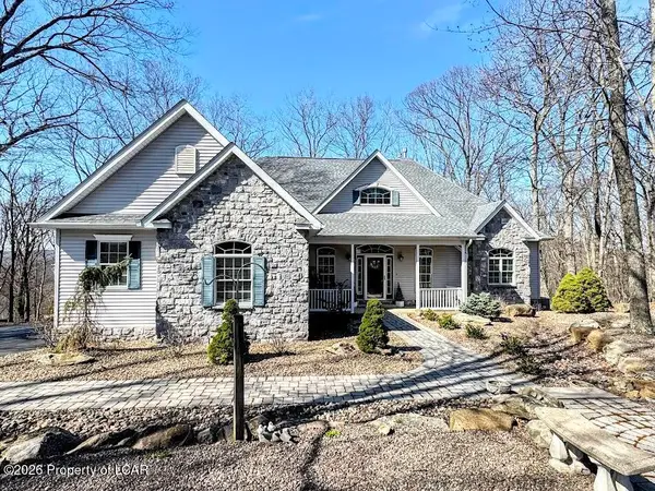 9 Dakota Drive, Hazleton, PA 18202