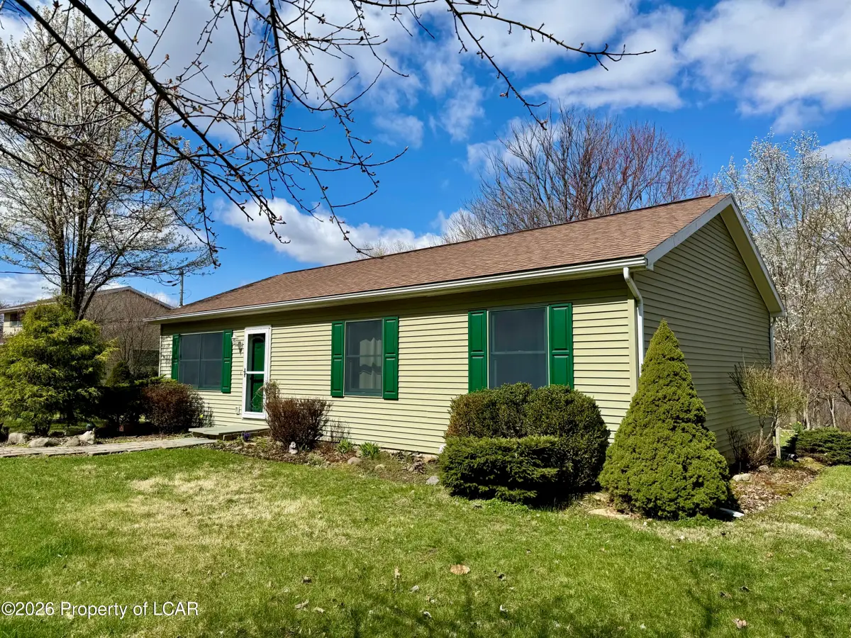 28 1/2 Green Street, Pittston, PA 18640 - #1