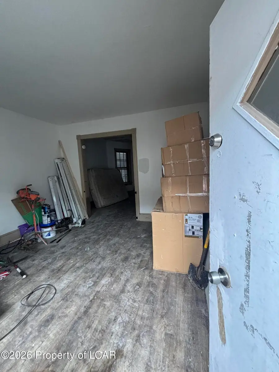 41 Meyers Court, Wilkes Barre, PA 18701 - #3