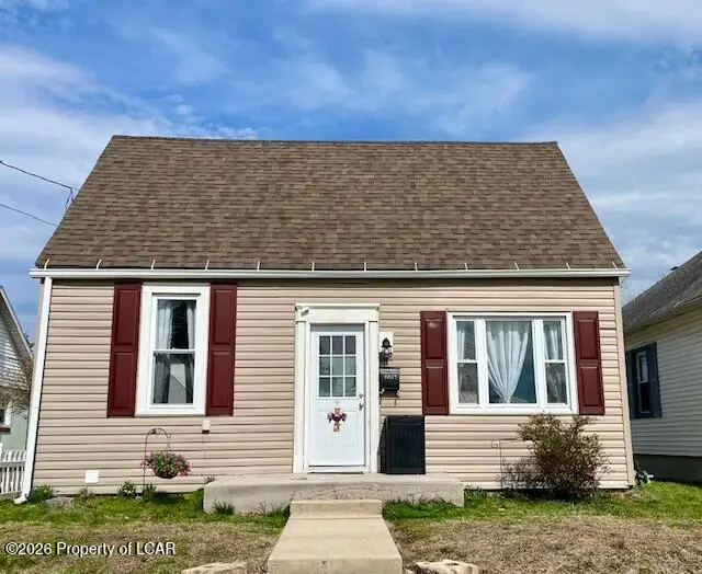 1324 Chestnut Street, Berwick, PA 18603 - #1