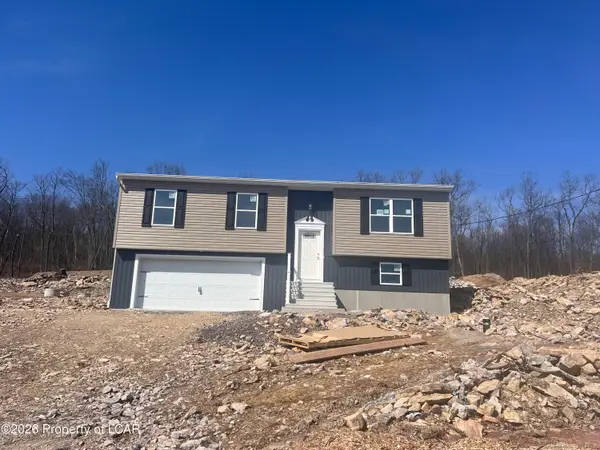 45 Vista Drive, Nanticoke, PA 18634