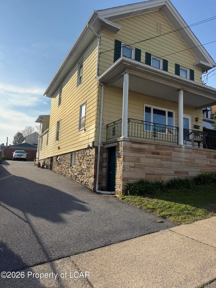 79-1&2 Hillside, Wilkes Barre, PA 18702 - #3