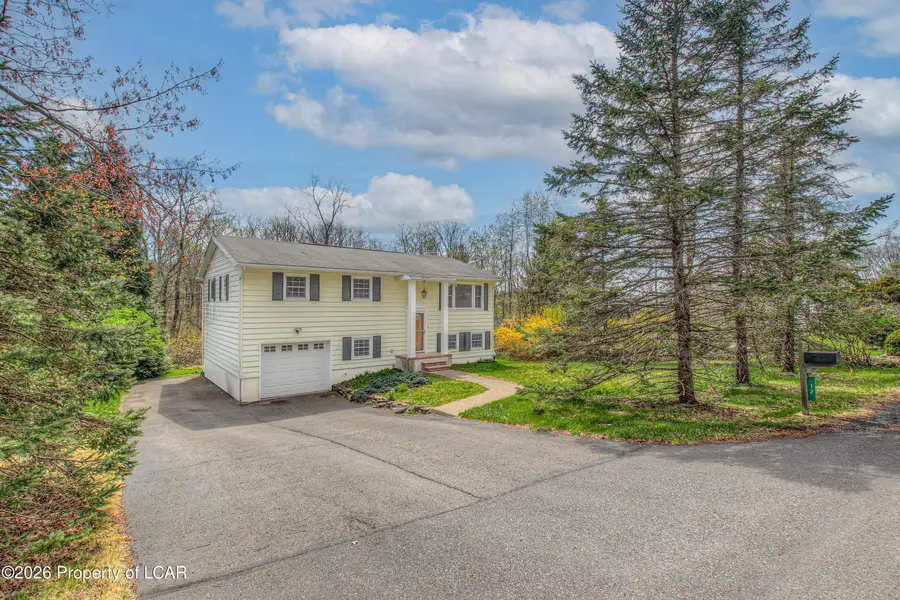 12 Mystic Drive, Mountain Top, PA 18707 - #2
