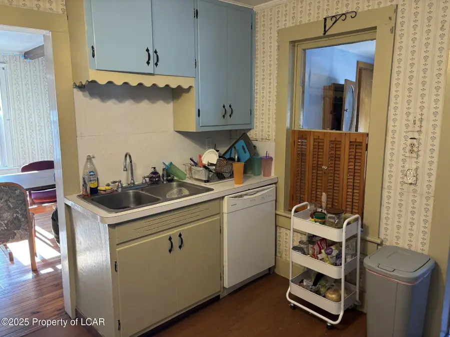 135 College Avenue, Factoryville, PA 18419 - #2