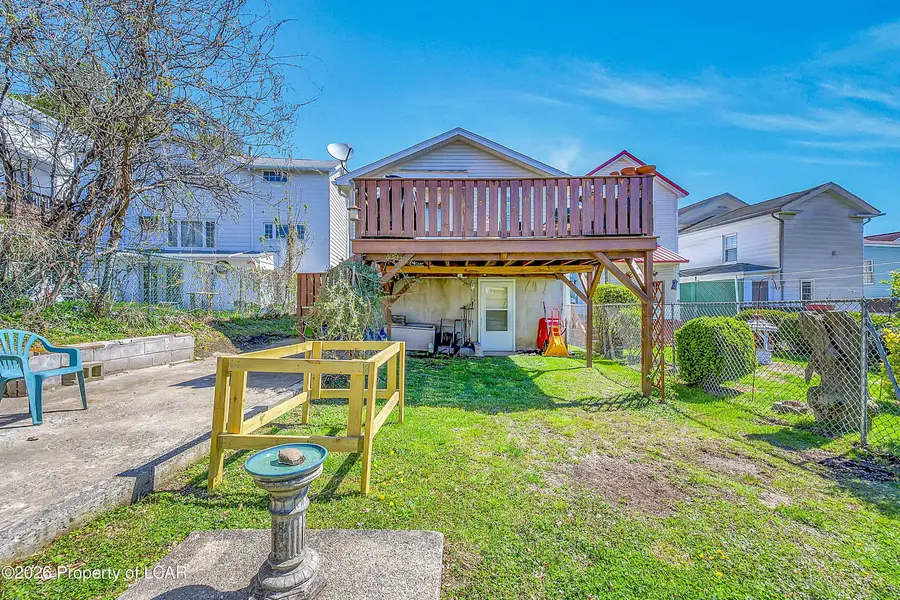 231 Center Avenue, Plymouth, PA 18651 - #3