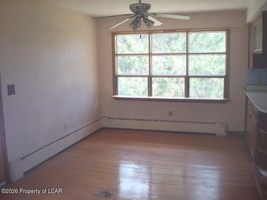 24 Flat Rock Road, Dallas, PA 18612 - #3
