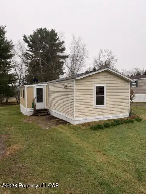 11 1st Lane, Hunlock Creek, PA 18621