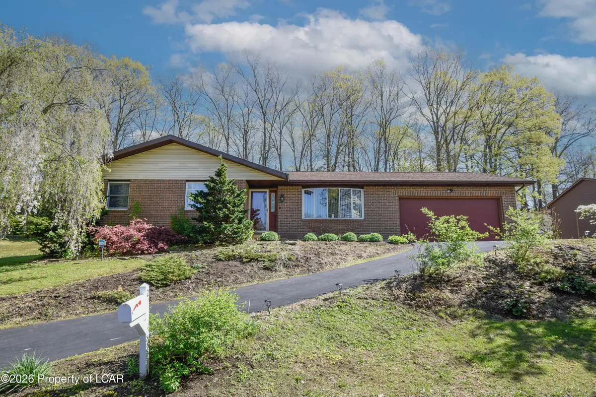 28 Tanya Drive, Hanover, PA 18706 - #1
