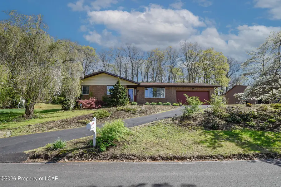 28 Tanya Drive, Hanover, PA 18706 - #3