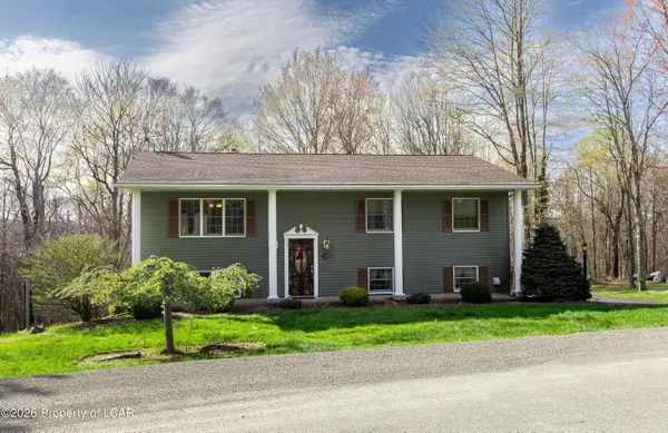 201 Mcintosh Drive, Carbondale, PA 18407