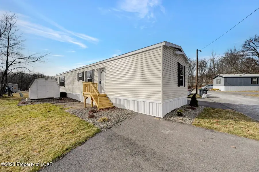 124 Misty Lane, Drums, PA 18222 - #2