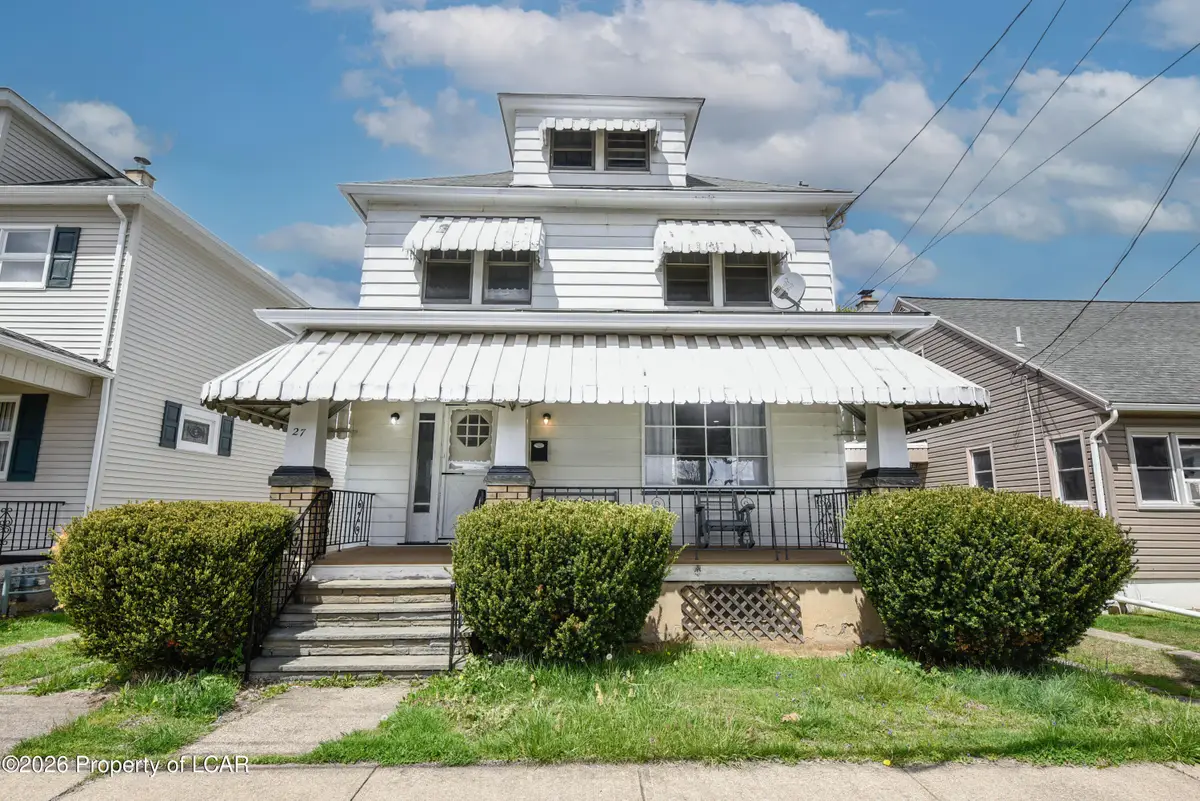 27 Goeringer Avenue, Hanover, PA 18706 - #1